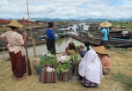 Mercado de Nampan
Mercado, Nampan, Decenas, Lago, Inle, barcas, mercado