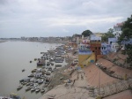 Vista de Varanasi
Vista, Varanasi, Ganges, desde, terraza, río, ghats