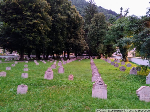 Cementerio
Cementerio Eroil din Primul si cel de-Al Doilea Razboi
