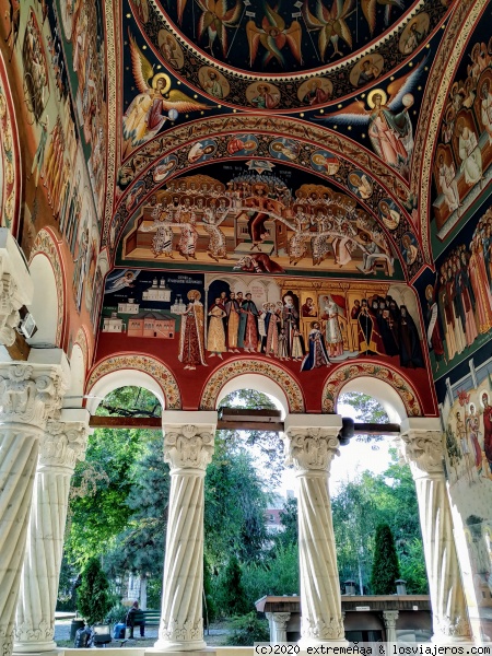 Bucarest
Biserica Sfantul Gheorghe (Iglesia Ortodoxa)
