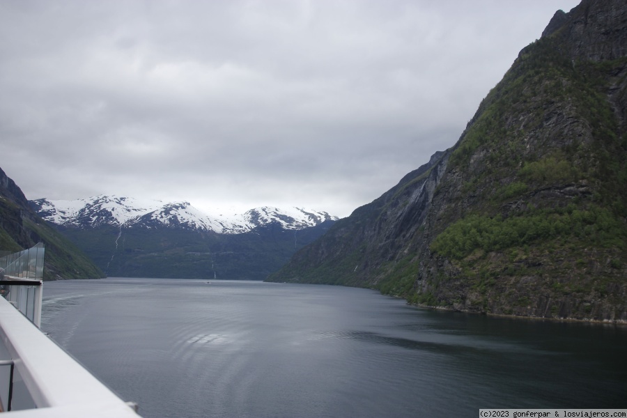 DIA 5 - PRIMERA PARTE - GEIRANGER O TODO EN UN DÍA - Crucero por el litoral y fiordos de Noruega - Barco Anthem of the seas (2)