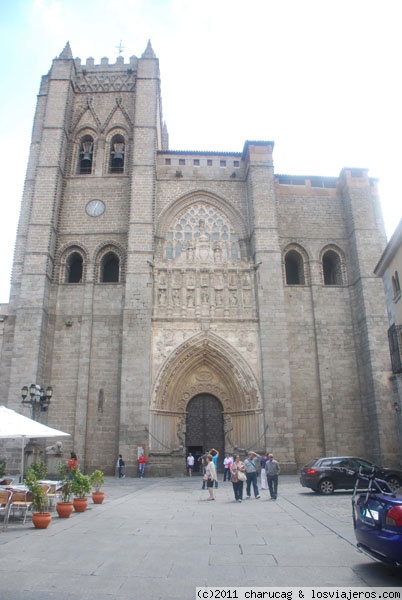 Catedral de Ávila
Vista de la puerta de entrada a la catedral de Ávila
