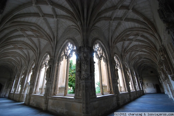 Toledo, Monasterio de San Juan de los Reyes, claustro bajo
Una imagen del claustro de este Monasterior
