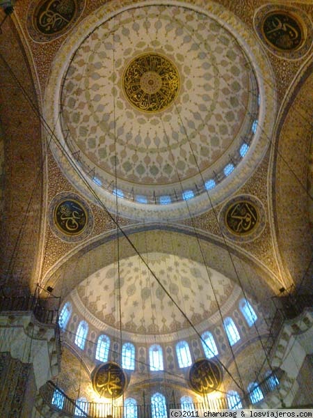 Mezquita Nueva, Estambul
Cúpulas de la Mezquita Nueva, todas decoradas
