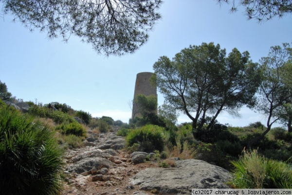 Torre de la Cordá. Oropesa, Castellón.
Una de las muchas torres de vigilancia que se encuentran en el litoral de Castellón.
