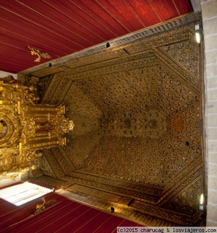 Monasterio de San Antonio. Segovia
Este monasterio guarda un tesoro en artesonados. Aquí el techo de la iglesia
