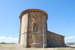 Matalbaniega, Palencia. Ábside románico