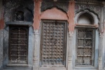 Puertas antiguas en Mandawa.
India, Mandawa, haveli, puerta.