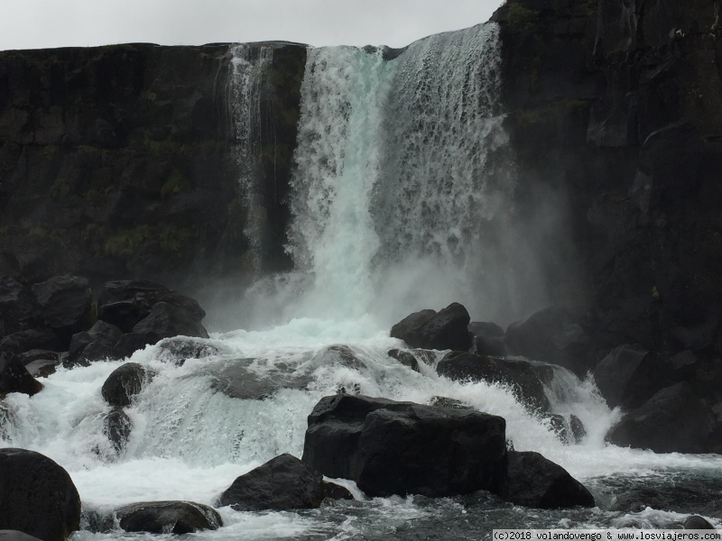 15 días maravillosos por Islandia - Blogs de Islandia - 3º Día, por el P.N Þingvellir, Geysir y Gulfoss (3)