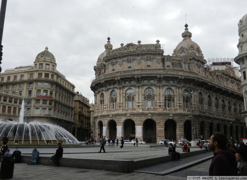 Foro de Genova en Italia: Piazza di Ferrari de Génova
