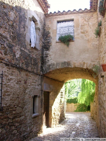 Un bonito rincón en Peratallada (Gerona)
Este pueblo medieval es uno de los mejor conservados de Cataluña
