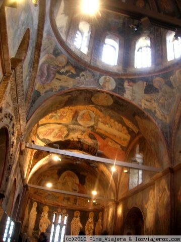 San Salvador de Chora
Interior de la iglesia de San Salvador de Chora (museo Kariyé) con sus mosaicos bizantinos increibles
