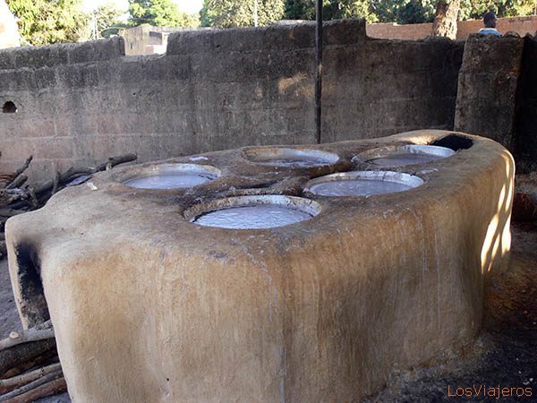 Cerveza de mijo - Gaoua - Burkina - Burkina Faso
Millet beer -Gaoua - Burkina - Burkina Faso