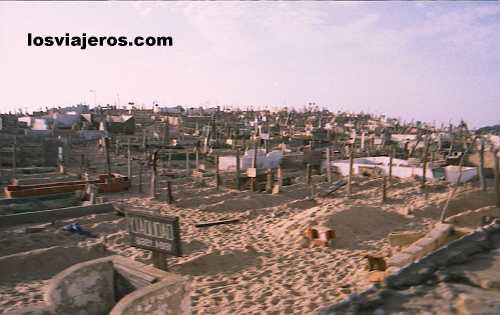 Cementerio de pescadores en la Langue de Barbarie - Guet N'dar - San Luis - Senegal