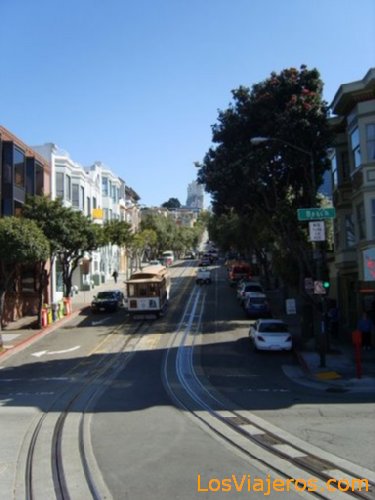 Tranvía Bajando - San Francisco - USA
Tram Downhill in San Francisco - USA