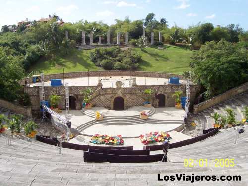 Anfiteatro de los Altos de Chavon - Punta Cana- República Dominicana - Dominicana Rep.
Amphitheater in Altos de Chavon - Puntacana- Dominican Republic