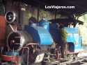 Go to big photo: Toy Train - Darjeeling - India