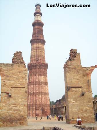 Qutab Minar - Delhi - India