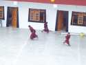 Monjes budistas jugando al futbol - Ghoom - India