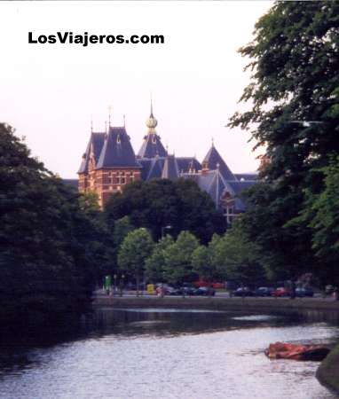 Zona de los Museos: Rijksmuseum, el Van Goth, el Stedelijk - Amsterdam - Holanda
Museum Area: Rijksmuseum, Van Goth Museum & the Stedelijk - Amsterdam - Holland - Netherlands