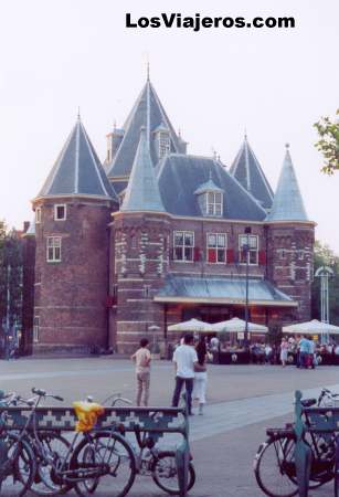 Den Waag o Nuevo Mercado - Amsterdam - Holanda