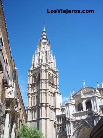 Torre de la catedral de Toledo - España