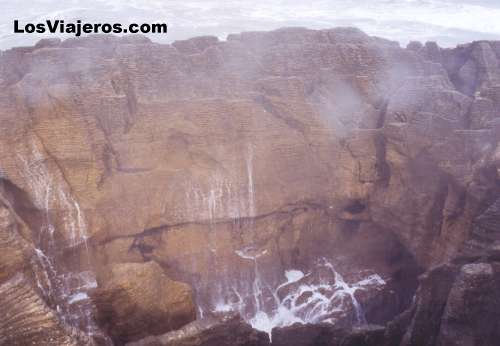 Pancake rocks & Blow holes, Punakaiki - New Zealand
Costa de Punakaiki - Nueva Zelanda