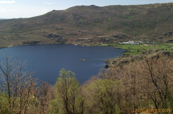 Sanabria y las riberas del lago (1)